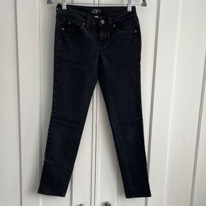 Ann Taylor LOFT Women's 00 Petite Dark Modern Skinny Jeans Faded Black